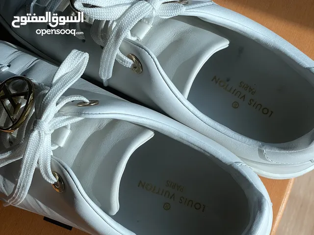 Louis Vuitton official store invoice Frontrow LV Sneaker White Leather حذاء رياضي رسمي من لويس فيتون
