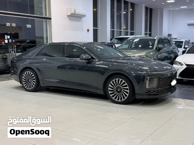 Hyundai Azera 2024 (Grey)