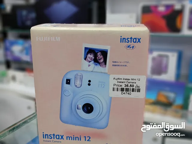 FUJIFILM INSTAX MINI 12 INSTANT CAMERA