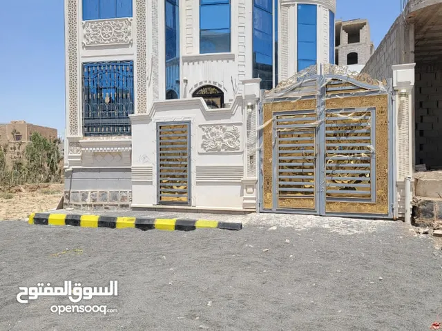 150 m2 4 Bedrooms Villa for Sale in Sana'a Ar Rawdah