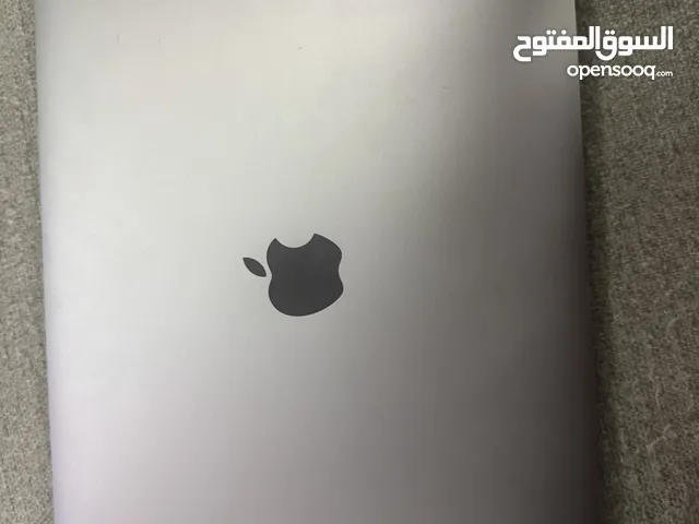 MacBook Pro 13” 2016 Touch Bar  i5 2.9GHz  8GB RAM  256GB SSD  4 USB-C  Excellent