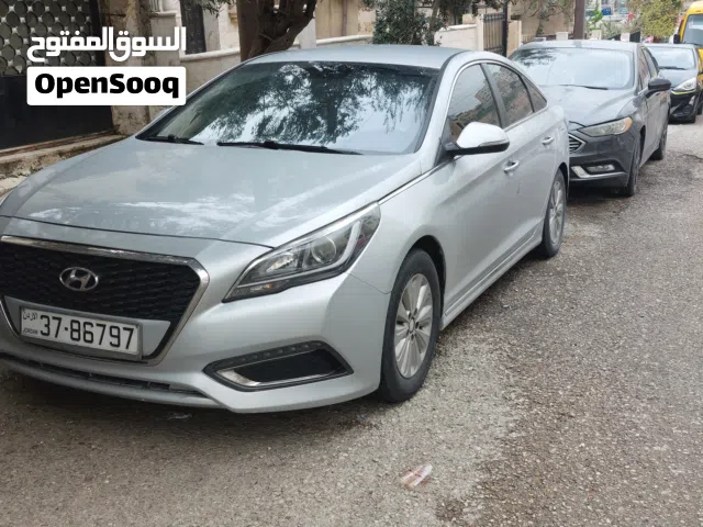 2017 هيونداي سوناتا SE