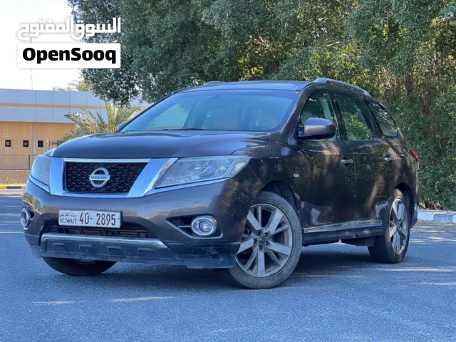2016 نيسان باثفايندر SV