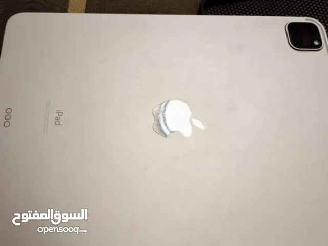 Apple iPad 128 GB in Jebel Akhdar