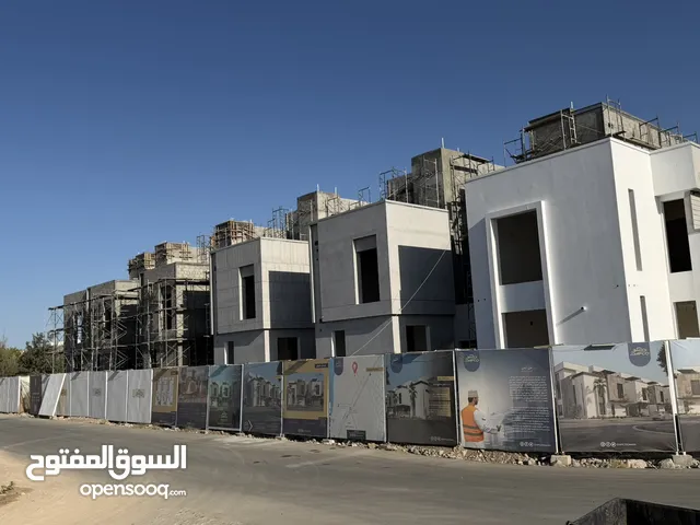 344 m2 4 Bedrooms Villa for Sale in Muscat Al Khoud