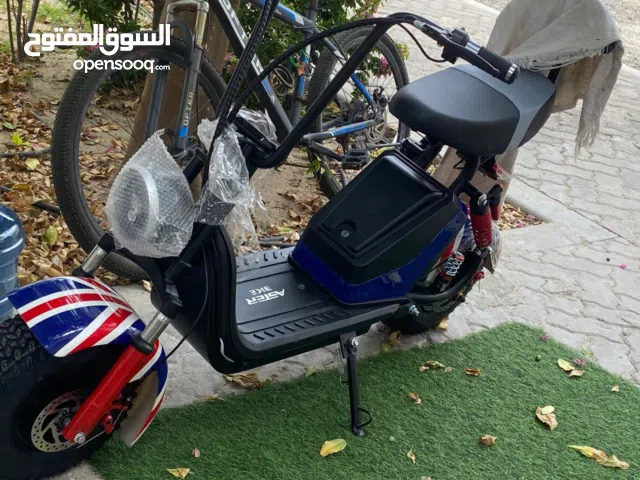 سكوتر هارلي نظيف ما فيه شي خربان ( قابل للتفاوض البسيط )