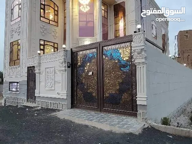 270m2 More than 6 bedrooms Villa for Sale in Sana'a Amran Roundabout