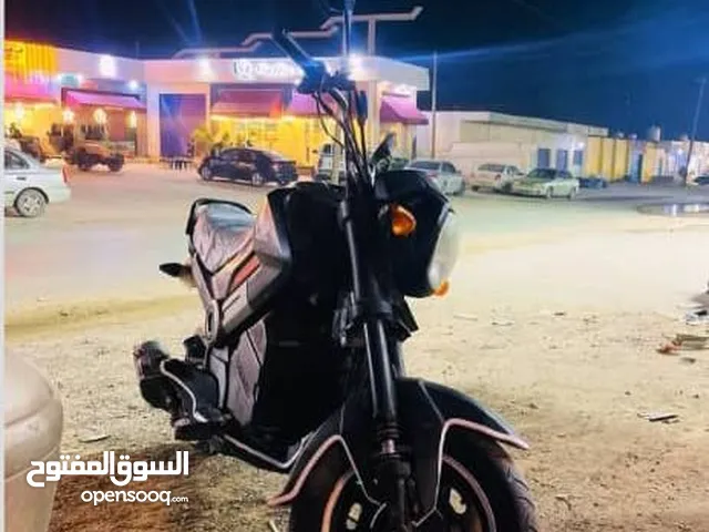 هوندا نافي للبيع نظيفة ماشية 6بس