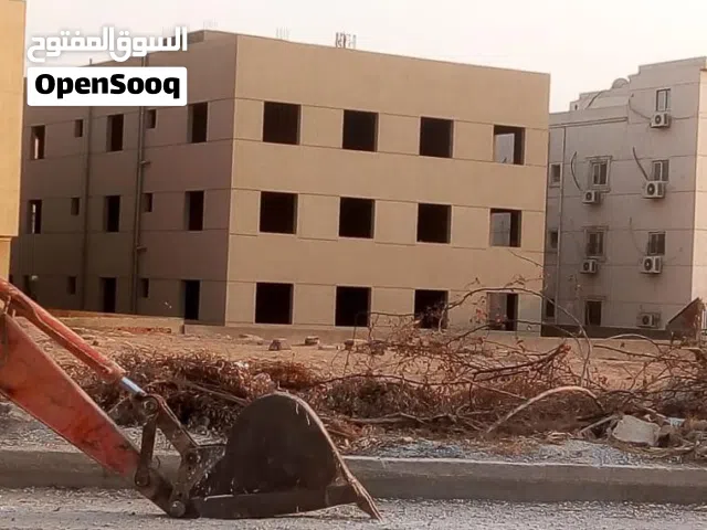 فيلا للبيع الحي الخامس