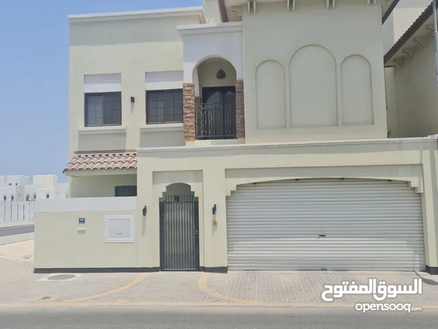 227 m2 4 Bedrooms Villa for Sale in Muharraq Diyar Al Muharraq