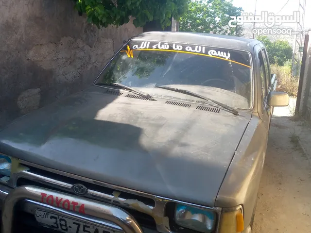 Used Toyota Hilux in Jerash