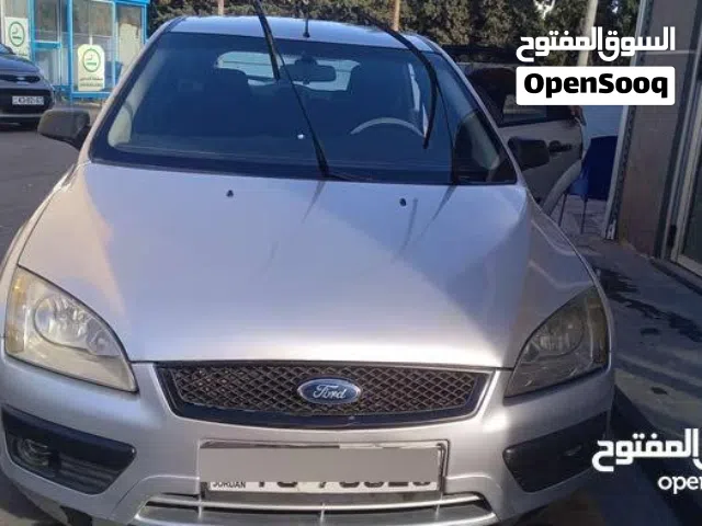 2006 فورد فوكس Standard