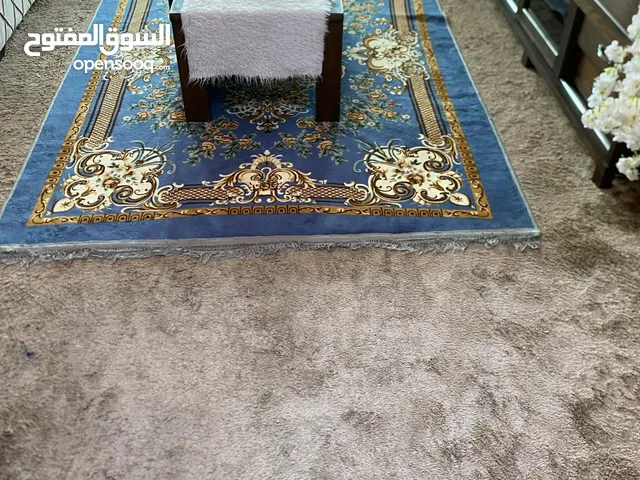 سجاد مستعمل بيج