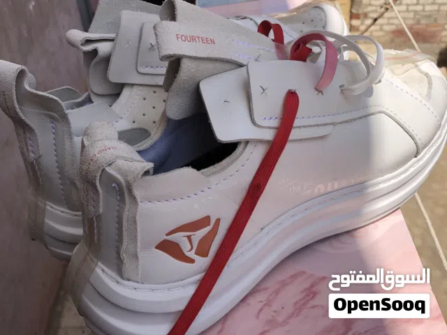 بوت امريكي اصلي