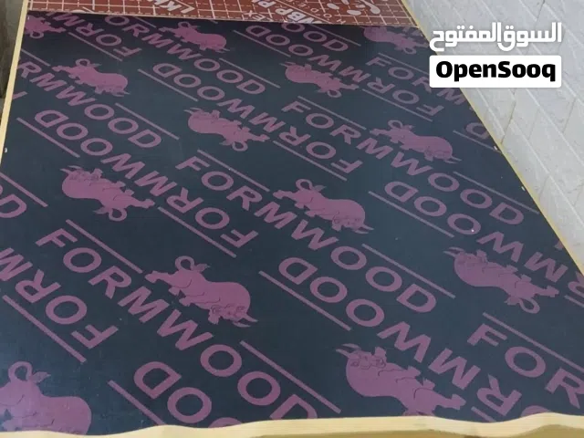 سرير اطفال للبيع عدد 2 للبيع خشب بلايوود مع دوشك