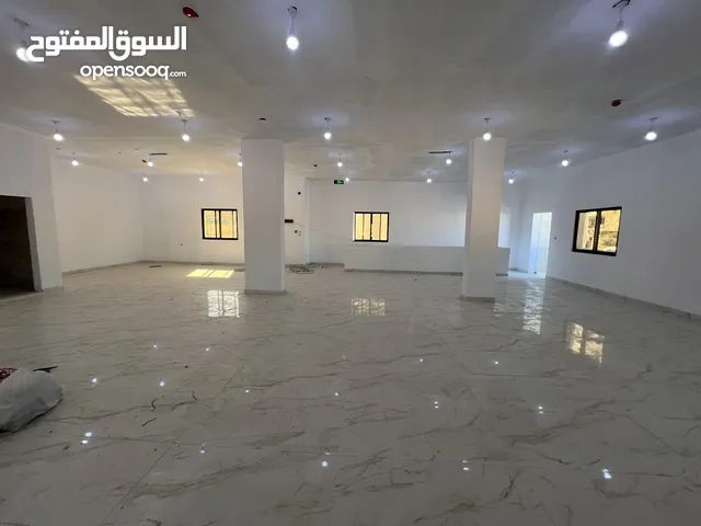 محلات مستودعات مخازن مكاتب مقر شركة للايجار في عمان ماركا يبعد عن شارع اتوستراد الزرقاء 100 متر