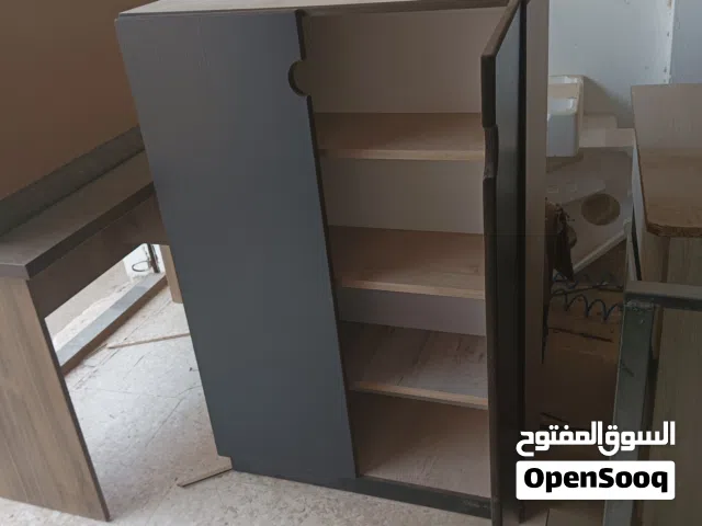 خزانه احذيه خشب لامينيت 80 ارتفاع 120 ارفف داخليه فصالات هيدروليك السعر 30 دينار