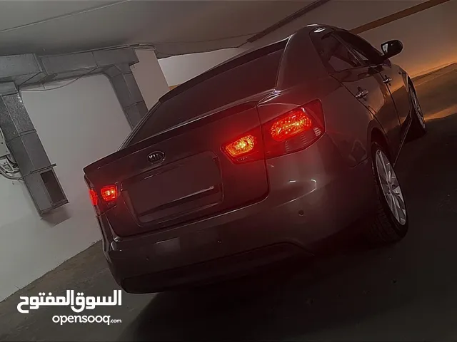 كيا فورتي 2009