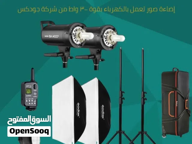 Godox SK300II Studio Flash Kit حالة ممتازة