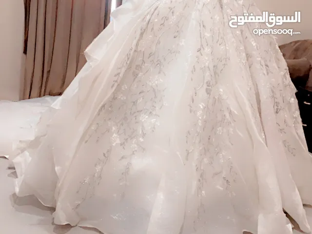Weddings and Engagements Dresses in Dhofar