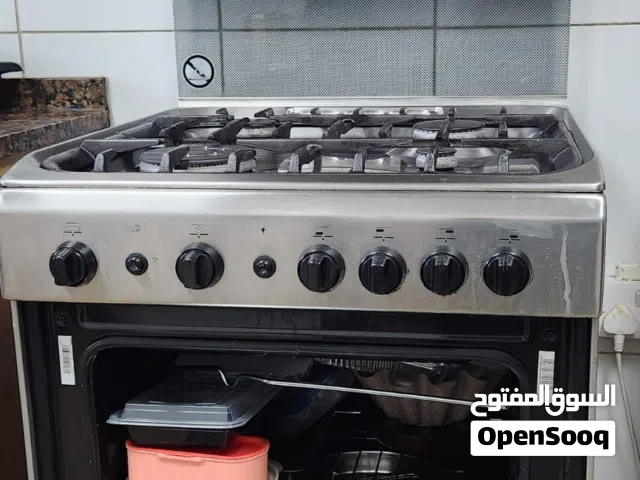 Indesit cooking range