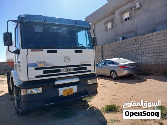 افيكو 42  عليها تنك اميه محرك 42 كنبيو لطشه وقبينه تك