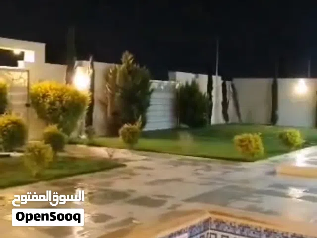 استراحه واجهتان في الباعيش على القطران
