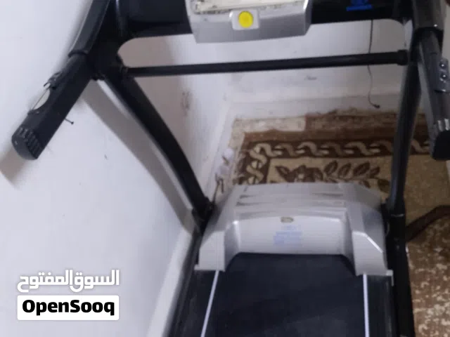 جهاز ممتاز الاوزان الثقيله وبحاله الوكاله بحاجه صيانه للكبسات فقط