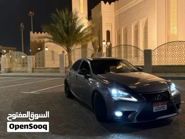 Used Lexus IS in Abu Dhabi