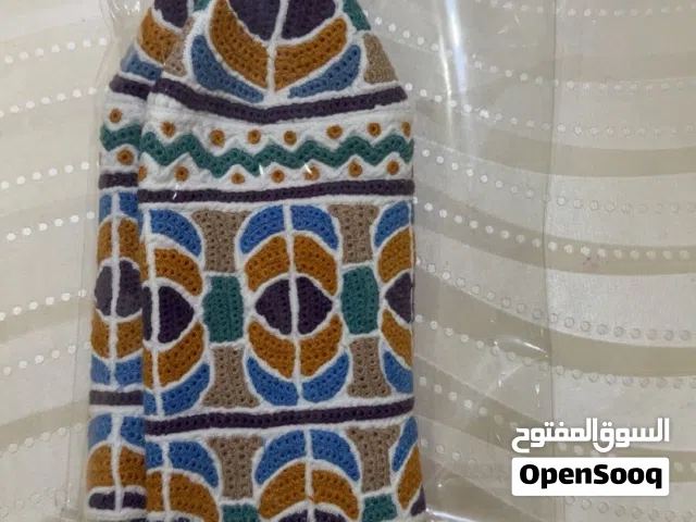 كمة فلبينية مقاس 10 و نص مستعملة كأنها جديدة للبيع بسعر حصري