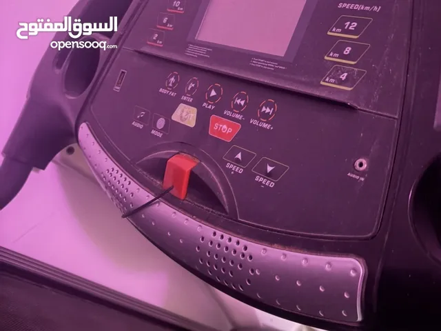جهاز مشي HI-TEC مستعمل