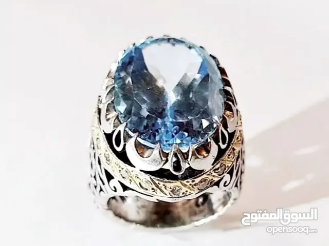 خاتم حجر أزرق طبيعي نادر – فضة خالصة بتفاصيل فاخرة يدوية الصنع