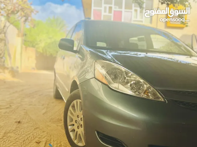 تويوتا سيينا 2008Toyota Sienna