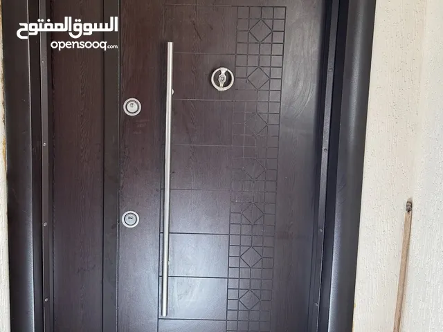 140 m2 2 Bedrooms Apartments for Sale in Tripoli Khalatat St