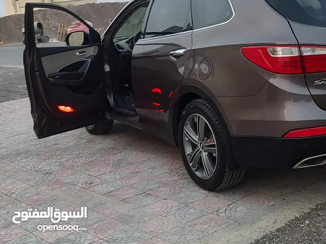Used Hyundai Santa Fe in Al Sharqiya