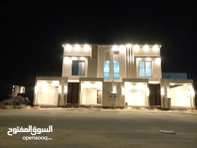 220 m2 4 Bedrooms Apartments for Sale in Al-Ahsa Other