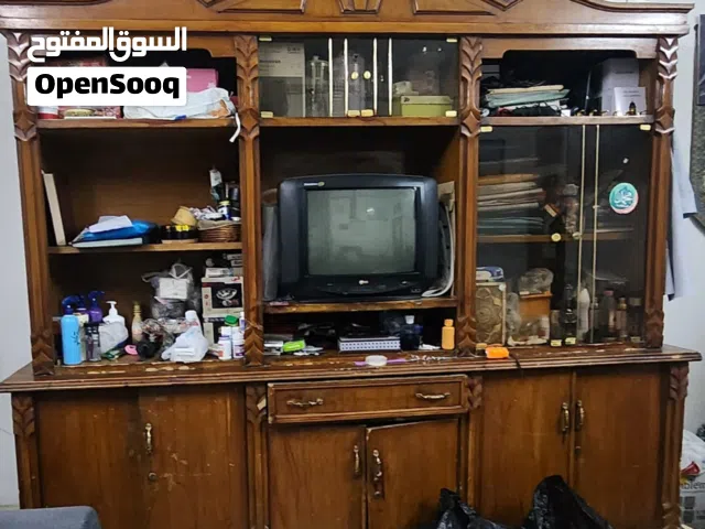 معرض( بوفيه) قديم مستعمل