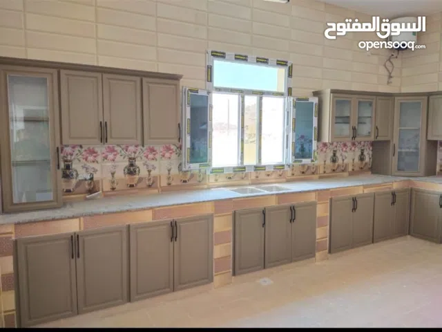 فرصة ورشة اللمنيوم ب الفين ريال فقط