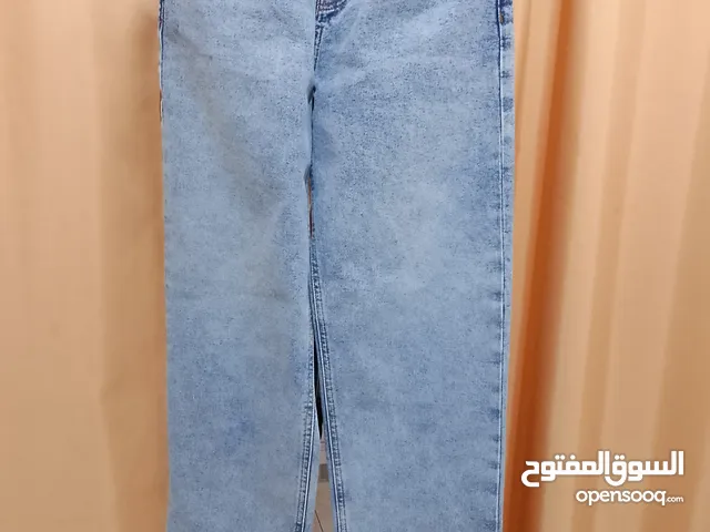 pantallon jeans boy taille :s avec ticket neuf 13-14