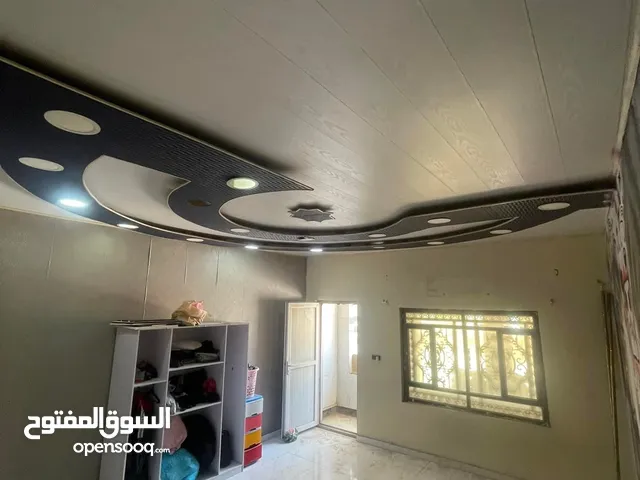 125 m2 3 Bedrooms Villa for Rent in Basra Baradi'yah