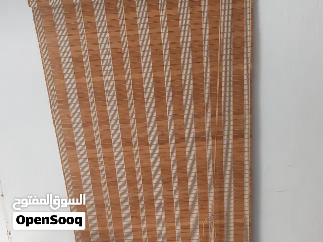 خشب  عرض 80سم  ارتفاع 2 متر استعمال خفيف