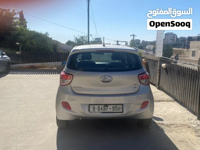 2014 هيونداي i10 Standard