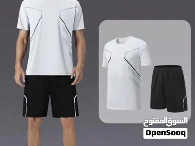 ملابس رياضية