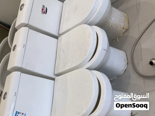 4 مراحيض مستعمله بحاله جيده من غير عيوب البيع مستعجل