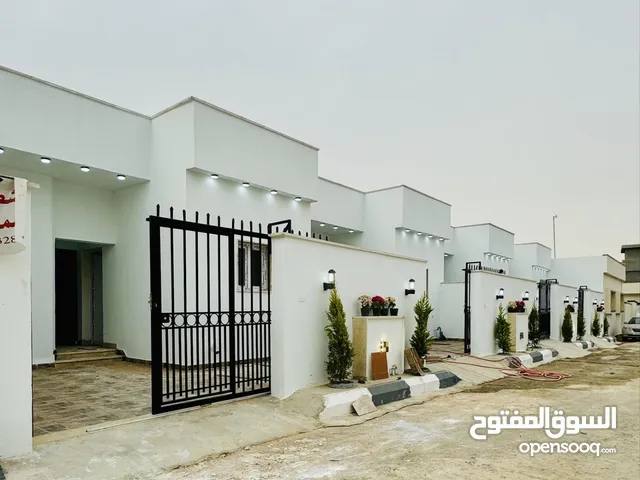 125 m2 3 Bedrooms Townhouse for Sale in Tripoli Khallet Alforjan