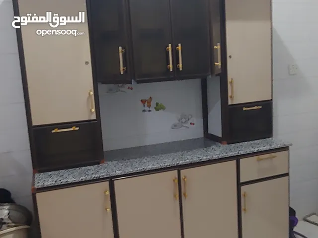دولاب مطبخ شبه جديد