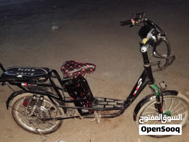 للبيع دراجة كهربا۽ حجم كبير مستخدم نضيف