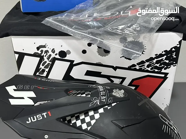 خوذه Just1 مع سماعة parani