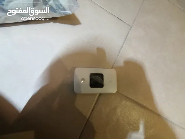للبيـع روتر هواوي بلاس شغال بدون مشاكل مفتوح ع اي بطاقه للتواصل فقط وتساب