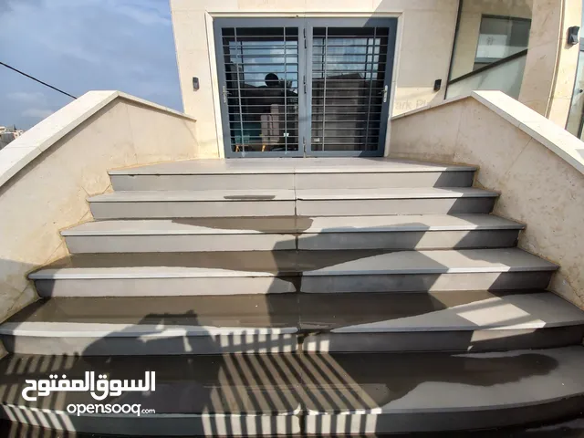 شقة مفروشة للإيجار في اللويبدة  ( Property 36022 ) سنوي فقط